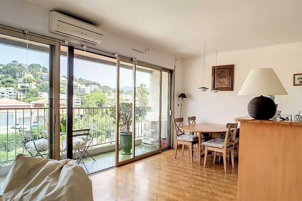 Le Fonvert A Cassis, Appart Proche Mer By Laconciergerie13 Apartment  Cassis